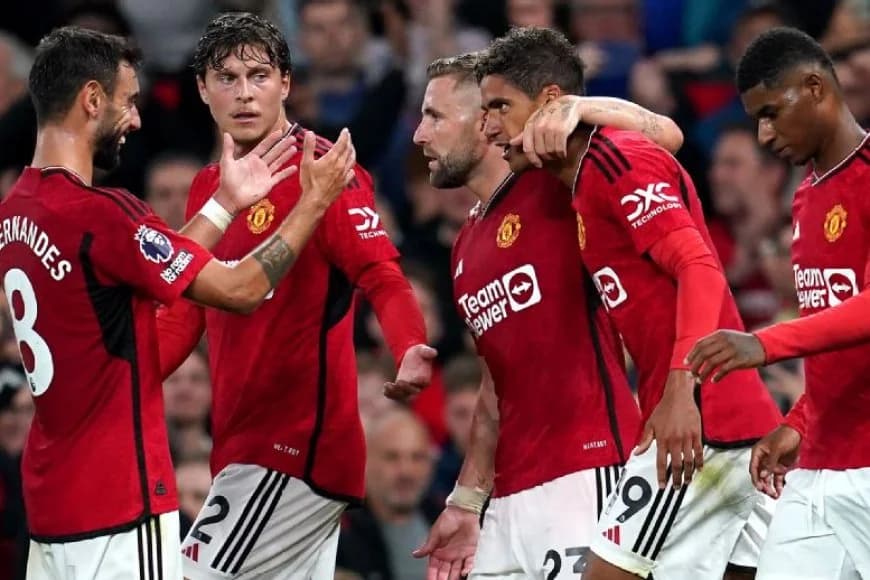 Umukinnyi wa Bayern Munich yaciye amarenga ko ashaka kujya muri Manchester United