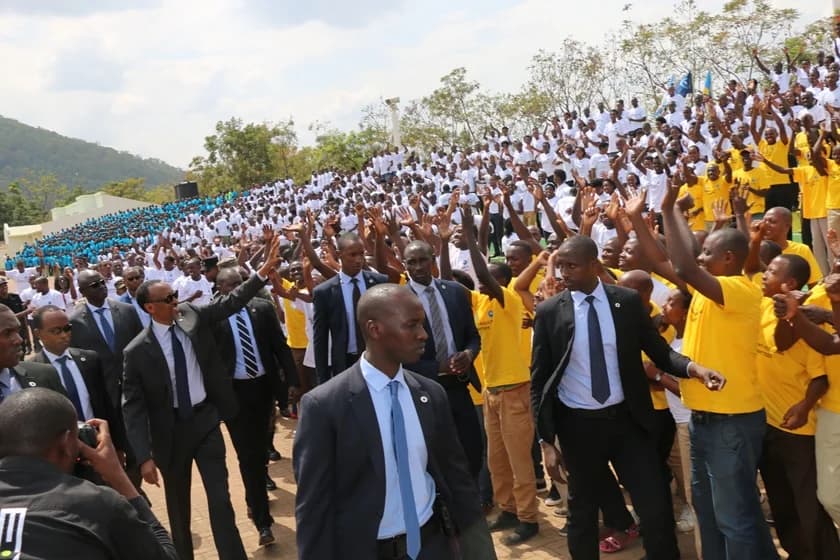 PHOTOS]: Rwandans should have confidence in the Police – President Kagame
