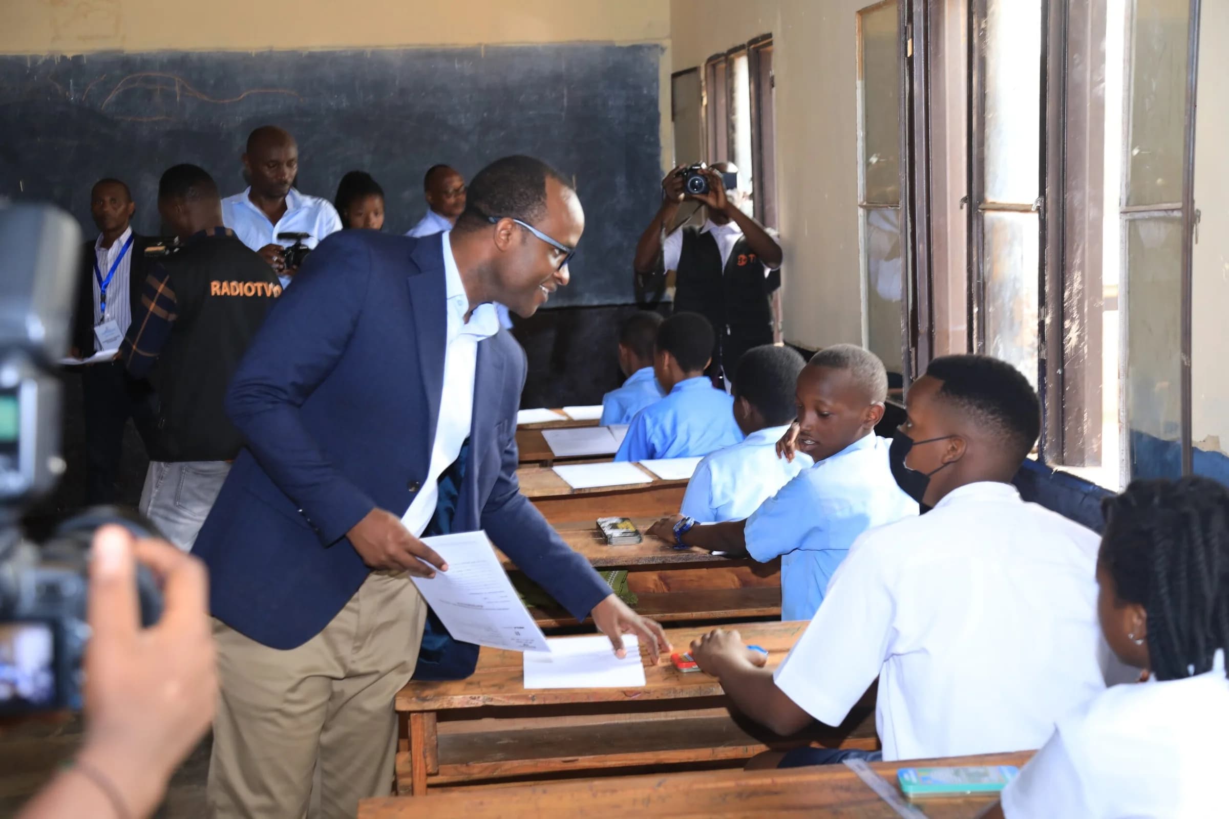 Over 200,000 pupils Start Primary Leaving Examinations