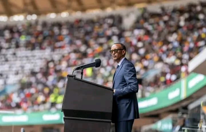 Perezida Kagame yibukije   Urubyiruko ko arirwo rugomba kurinda u Rwanda #KWIBOHORA30