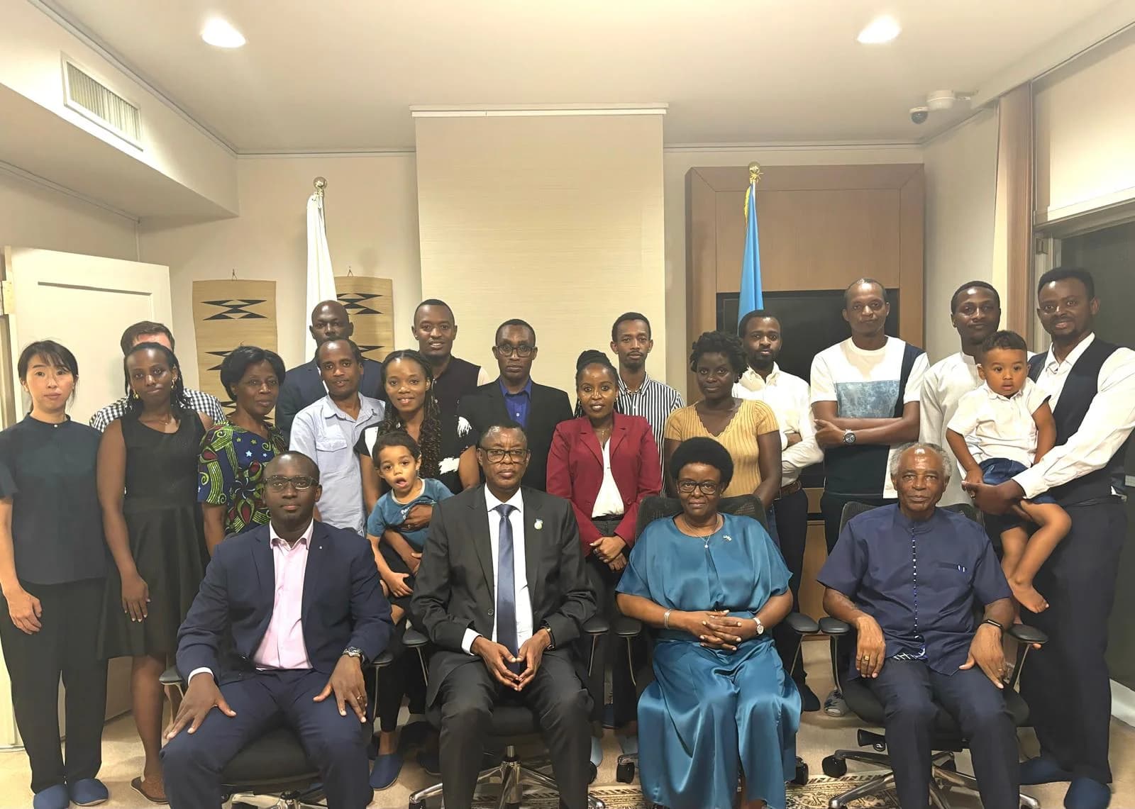 Minister Gen. (Rtd) Kabarebe Meets Rwandan Community in Japan