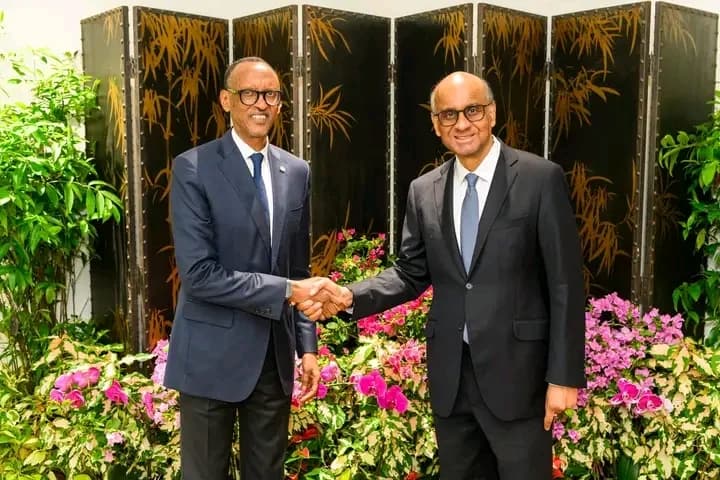 President Kagame Meets Singaporean Leaders