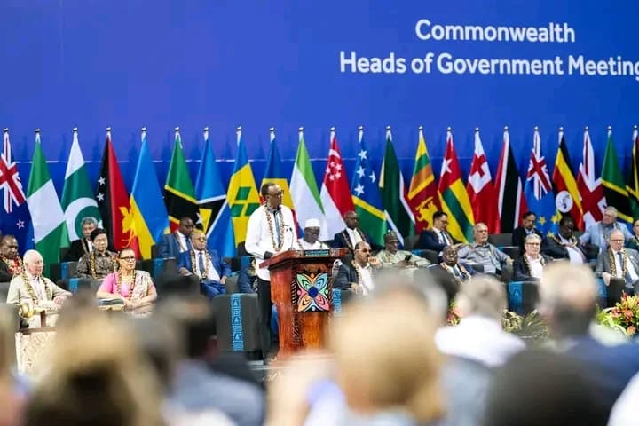 President Kagame Hands Over Commonwealth Chairmanship