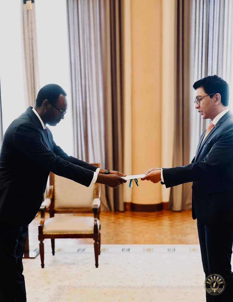 Hategeka presents credentials to Madagascar President