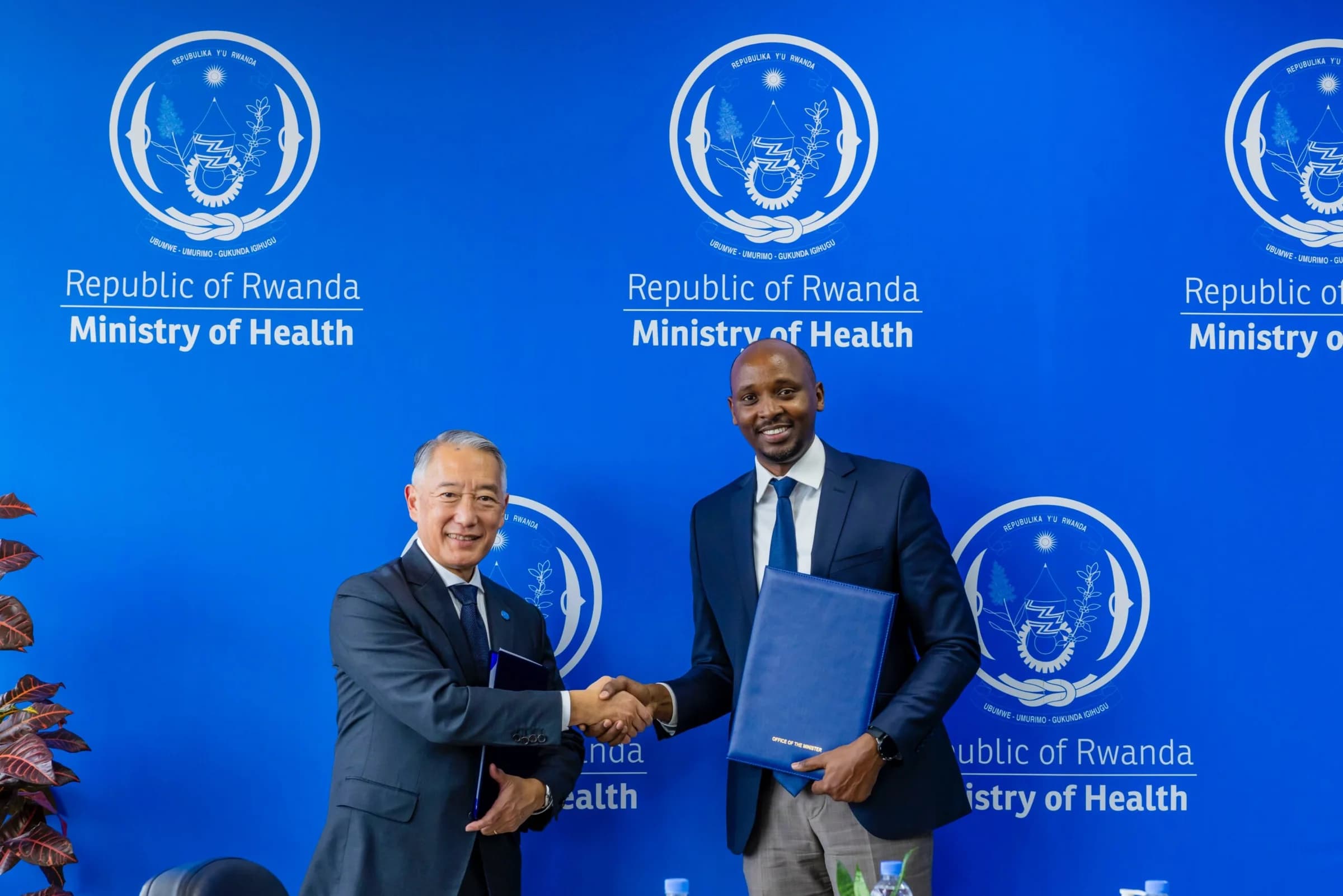 Minister Sabin, Dr. Jerome sign agreement to establish headquarters of IVI Africa office in Rwanda