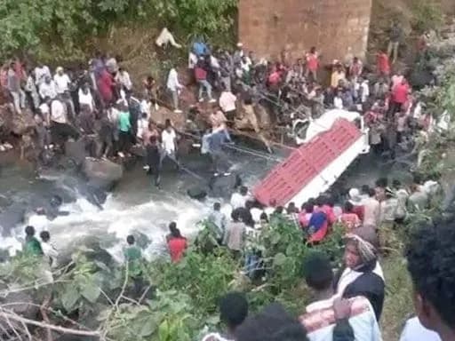 Bus Crash Kills 71 in Ethiopia