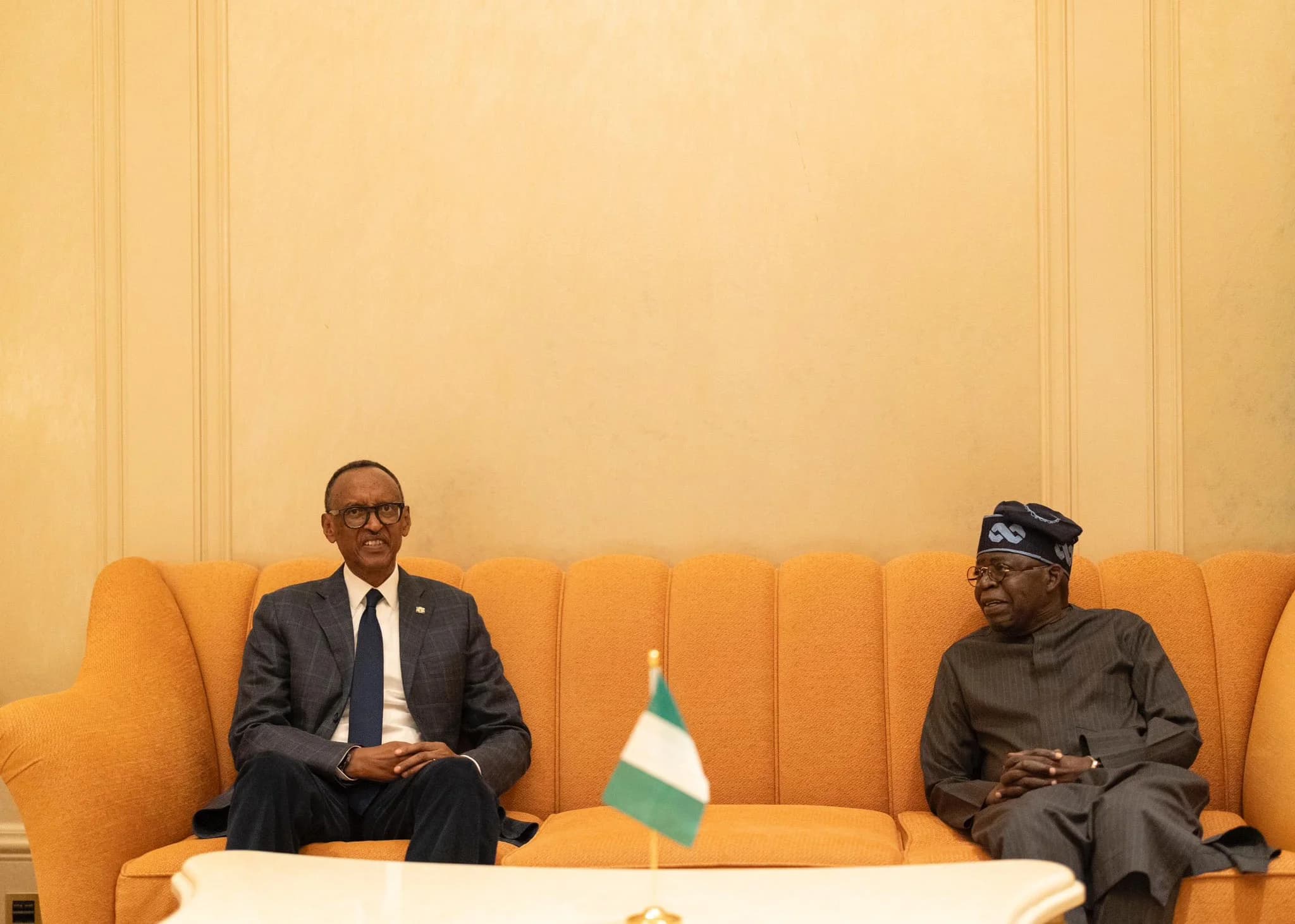 President Kagame Meets Nigerian Counterpart