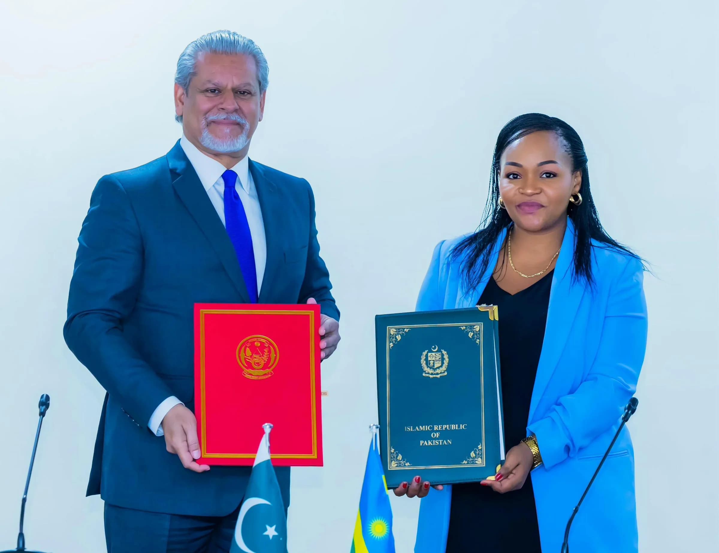 Rwanda, Pakistan Sign MoU on Bilateral Political Consultations