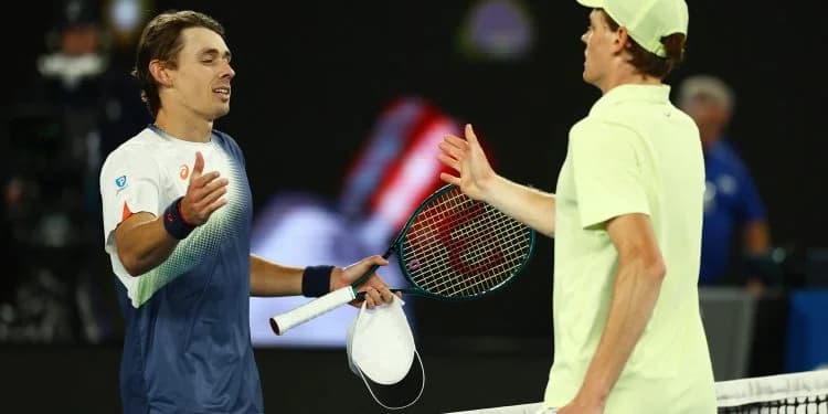 Jannik Sinner Dominates Alex de Minaur to Reach Australian Open Semi-Finals