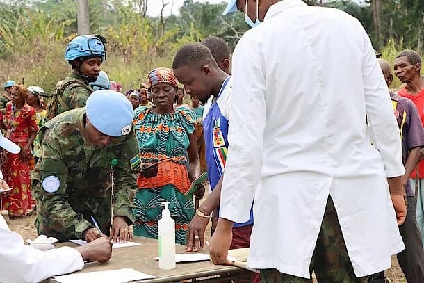 CAR: Rwandan peacekeepers provide free medical services to 435 residents