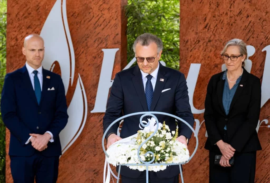 U.S. Senior Advisor honors victims of the 1994 Genocide against the Tutsi