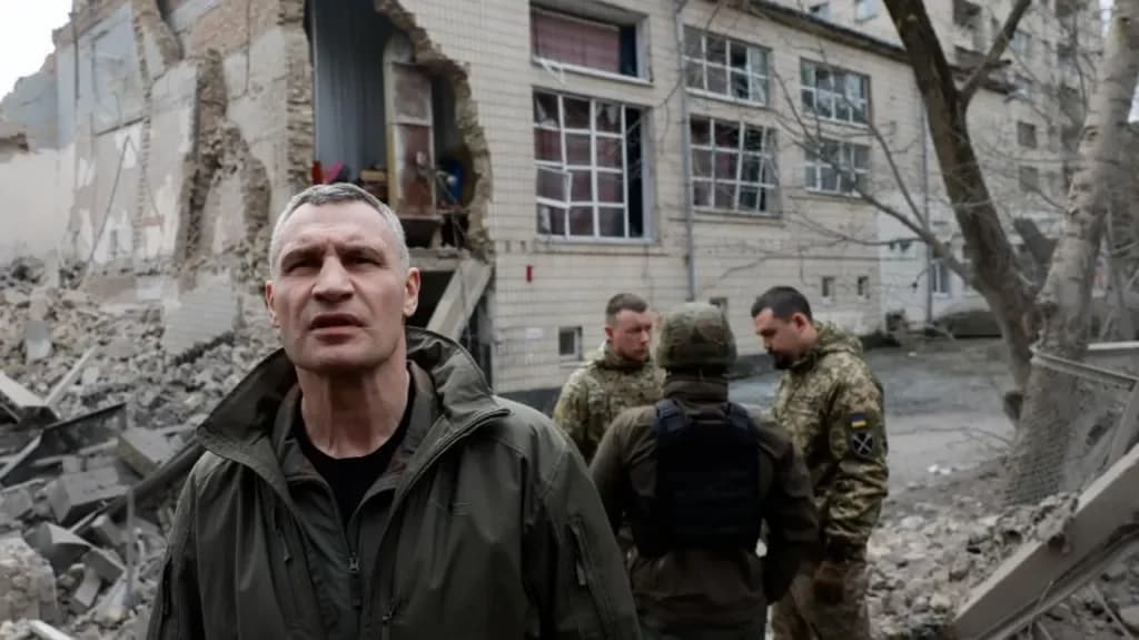 "Ukraine Might Have to Surrender Land for Peace" Kyiv Mayor Vitali Klitschko says