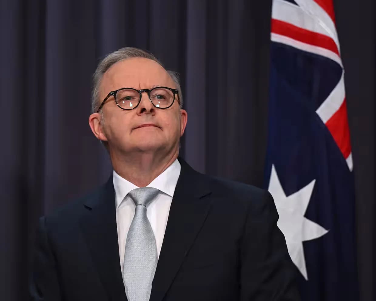 Albanese on Pressure to Secure COP31 Climate Summit. Australia's Bid Faces a Roadblock