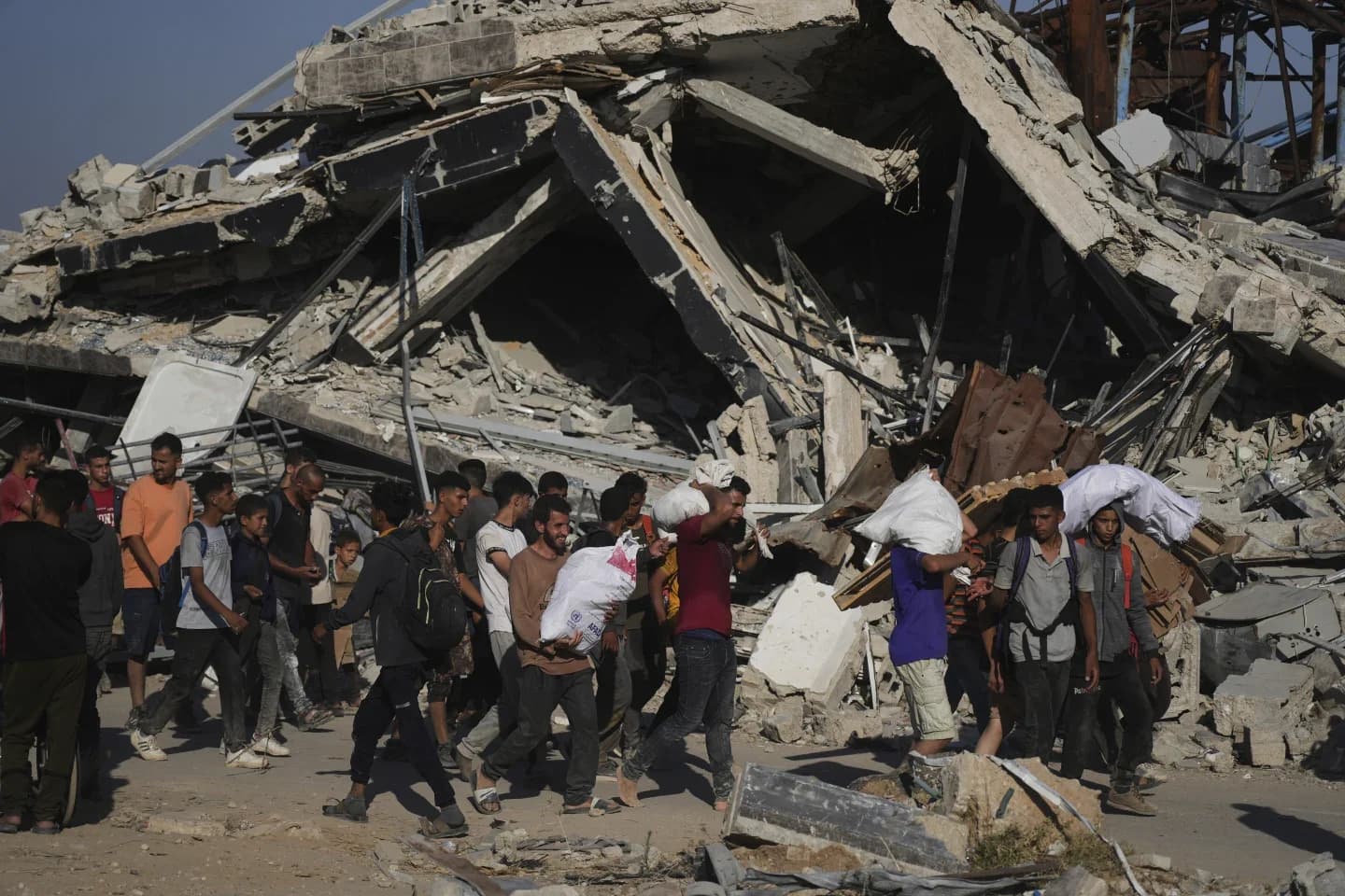 At Least 34 Killed in Gaza as Ceasefire Talks Gain Momentum