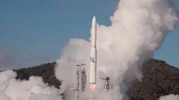 Australia’s first homegrown rocket crashes after 14 seconds