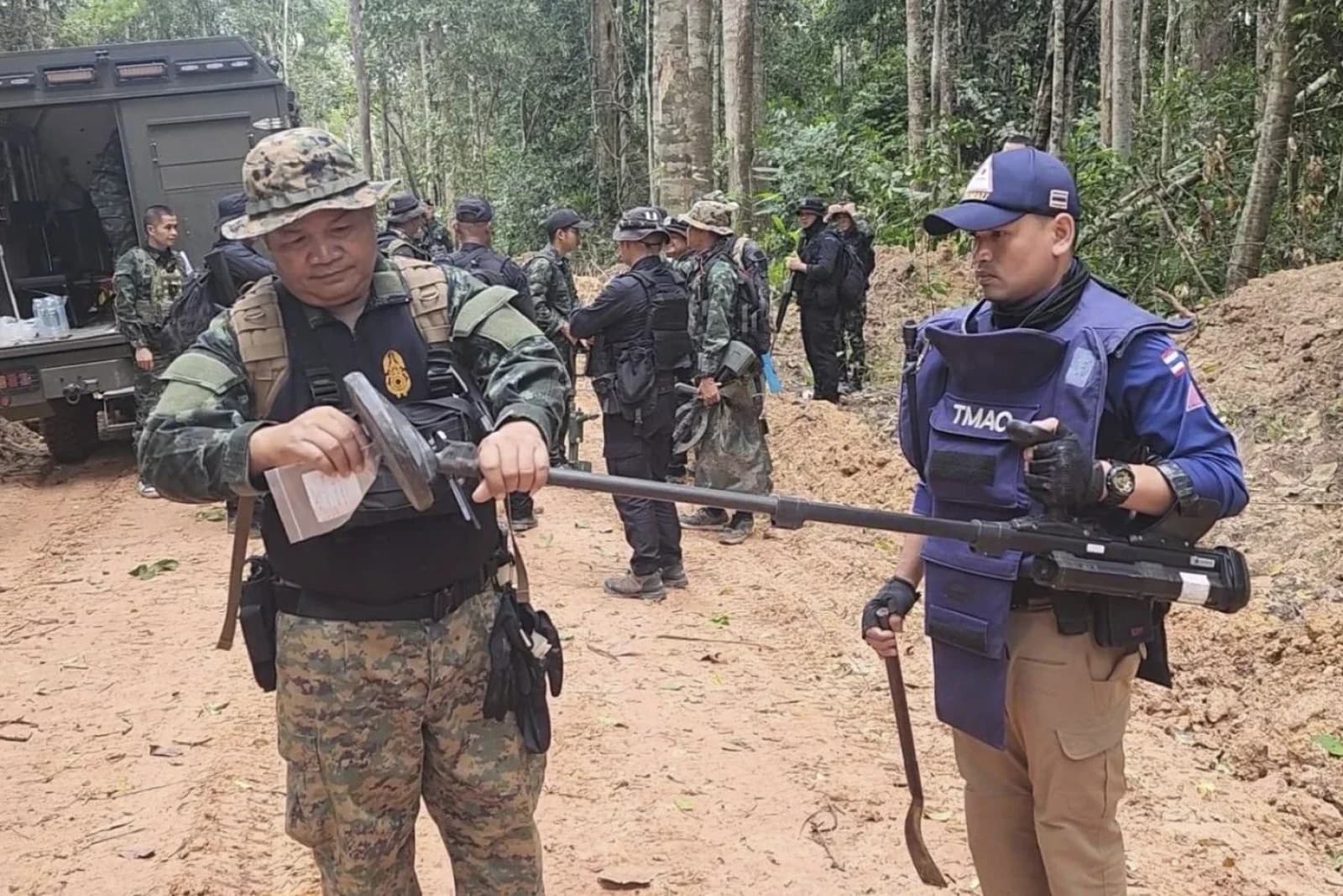 Thailand and Cambodia Signal Readiness for Ceasefire Amid Escalating Border Clashes