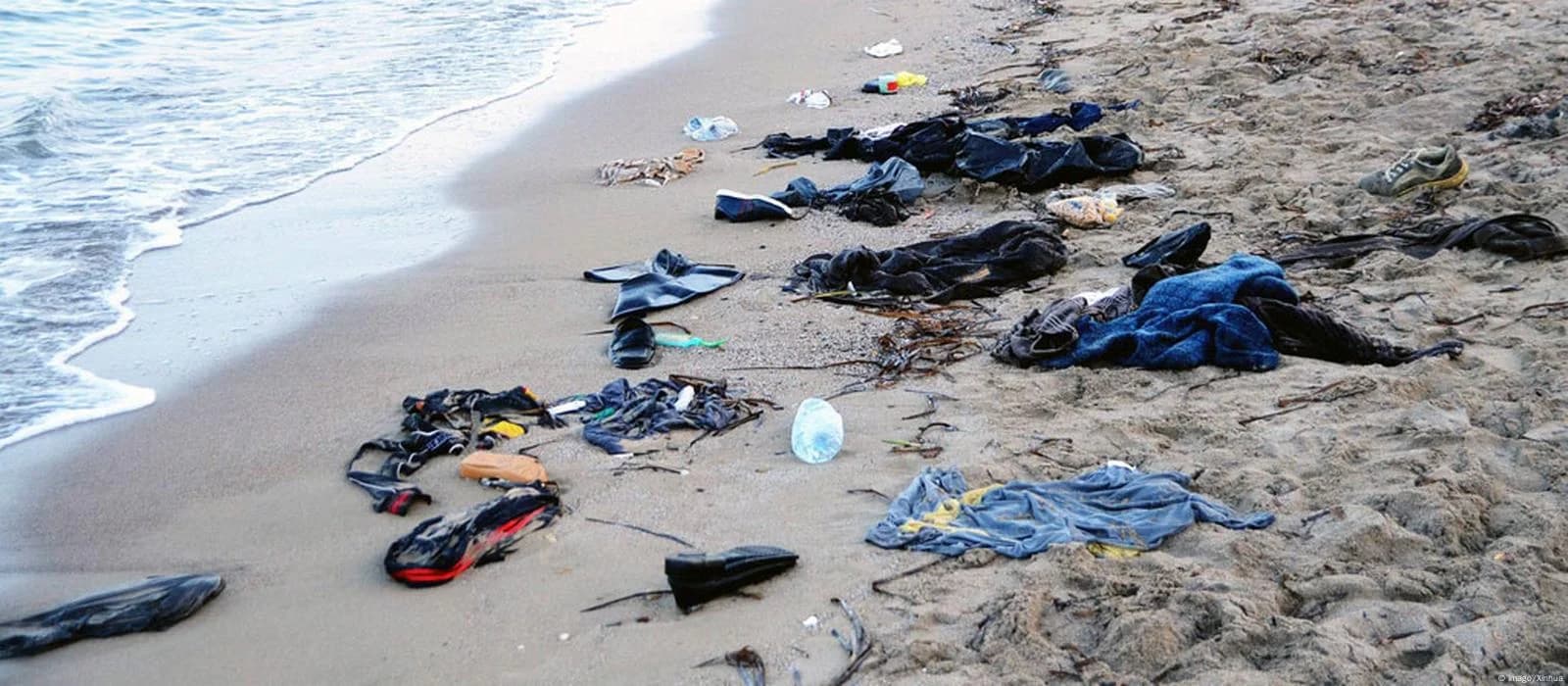 Boat carrying over 150 African migrants capsizes off Yemen’s coast