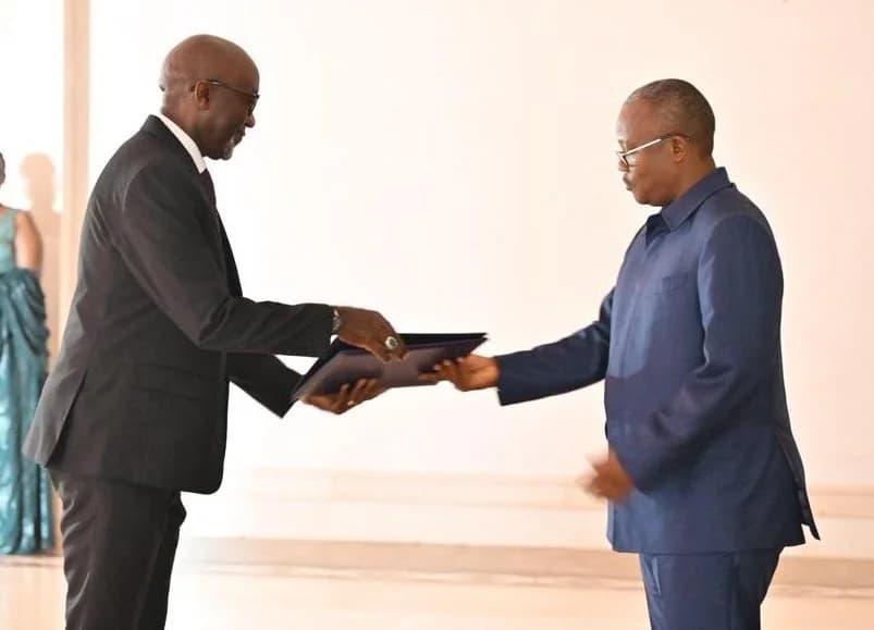Ambassador Bizimana presents credentials to represent Rwanda in Guinea-Bissau