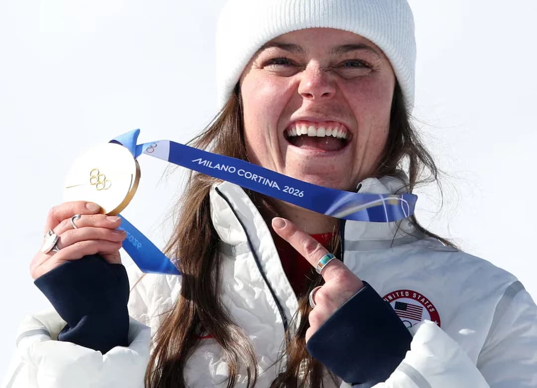 Milano Cortina fixes medal defect after early breakages