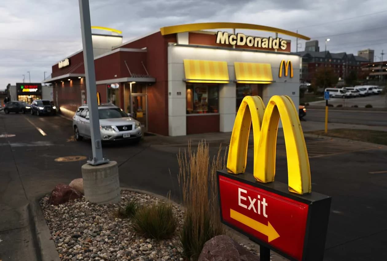 McDonald’s beats forecasts with 5.7% global sales jump