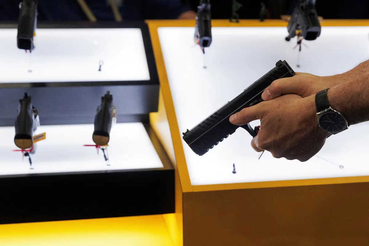 U.S. Supreme Court weighs future of federal gun ban for illegal drug users