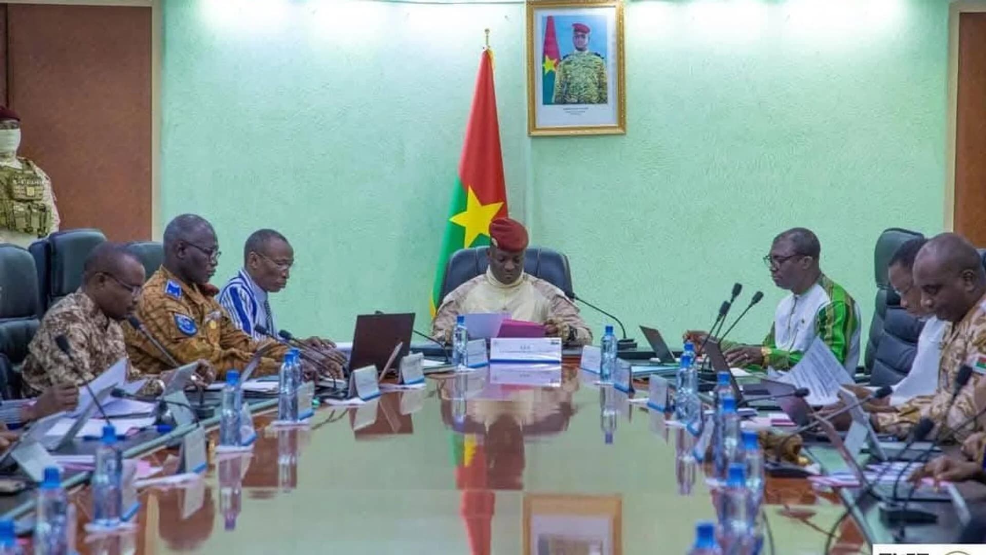 Burkina Faso Cuts Diplomatic Ties with France, Accuses Paris of Undermining National Interests