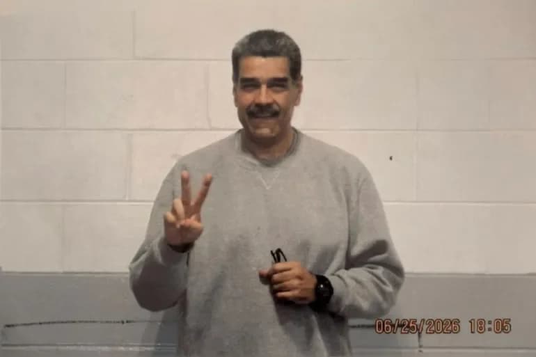 Maduro Shares First Photos From US Detention Since His Capture