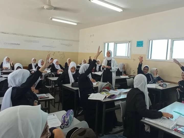Abarezi muri Libia bakomeje imyigaragambyo yerekeye imishahara.