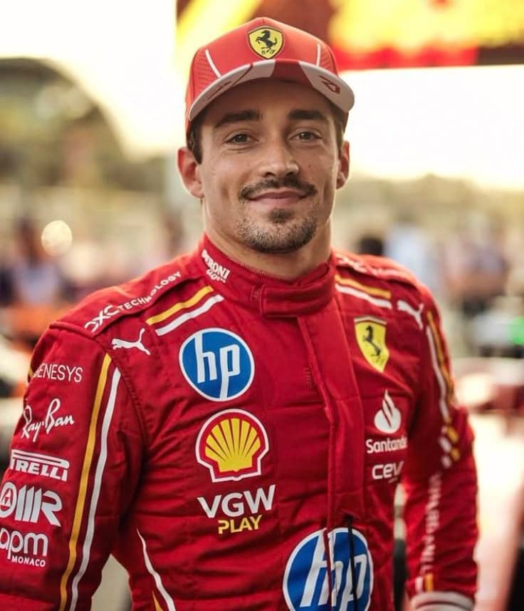 Umwongereza Lewis Hamilton umwe mu bahanga bazwi muri Formula1 yegukanye ibikombe birindwi.