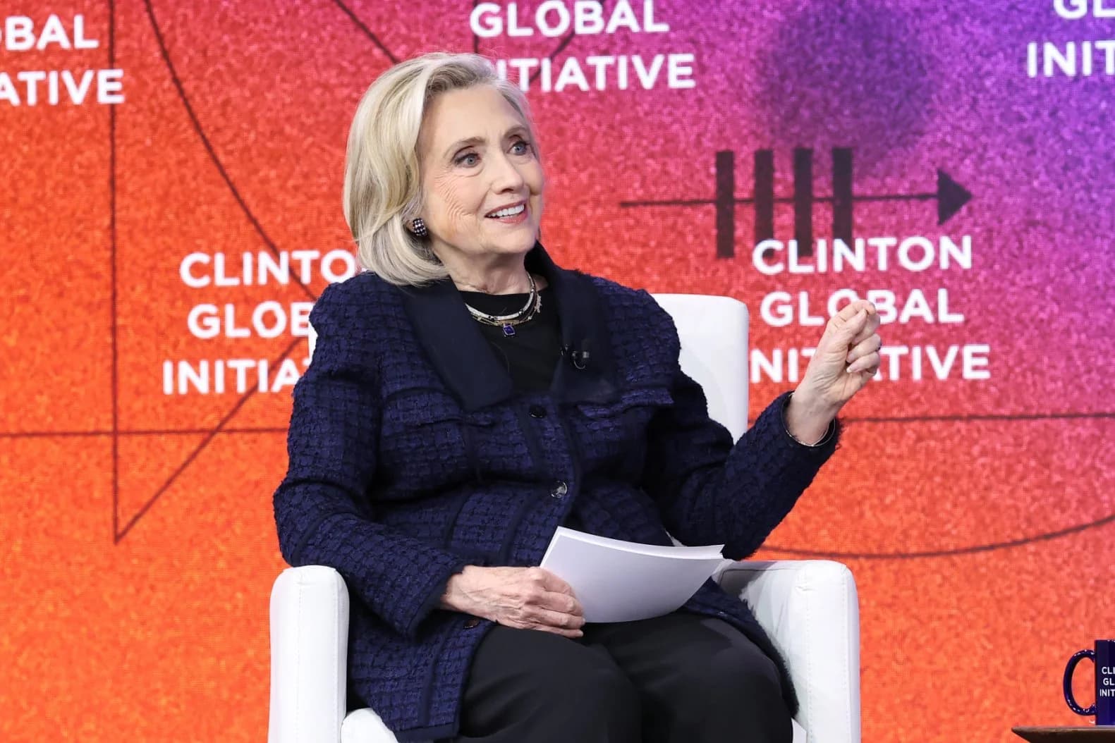 Hillary Clinton to Co-Host New Podcast on 2026 US Midterm Elections