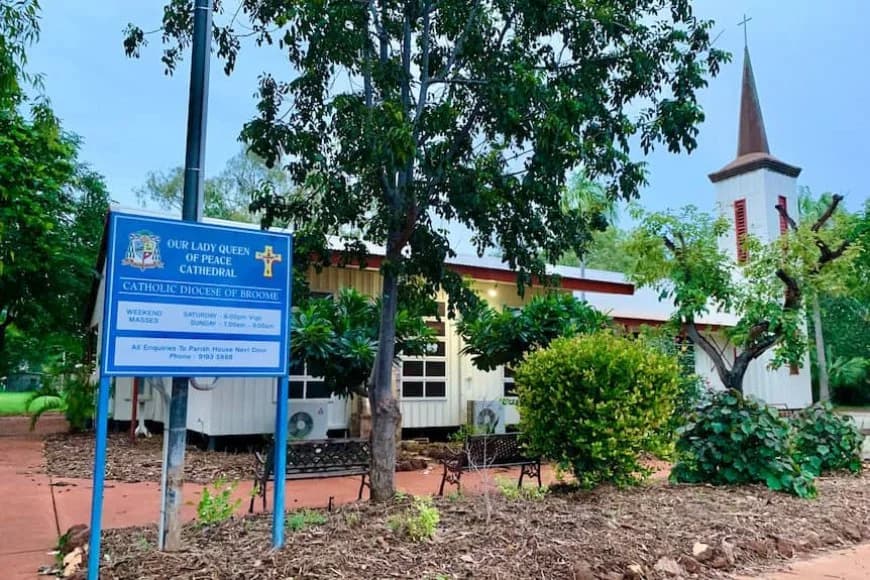 Australia Bishop charged with rape
