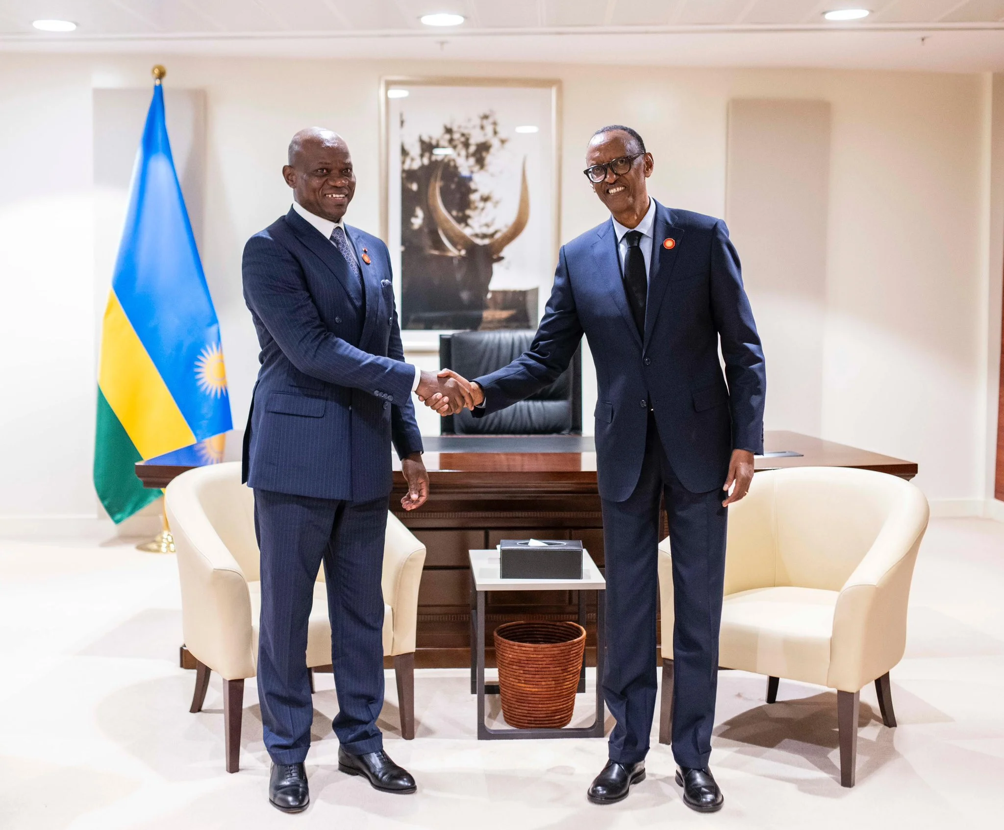 President Paul Kagame Meets with African Counterparts - Hobe News